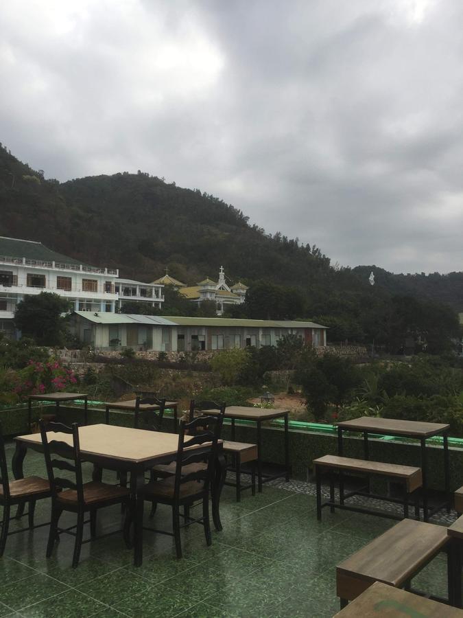 Hotel Khach San Thuy Young Vũng Tàu Exterior foto